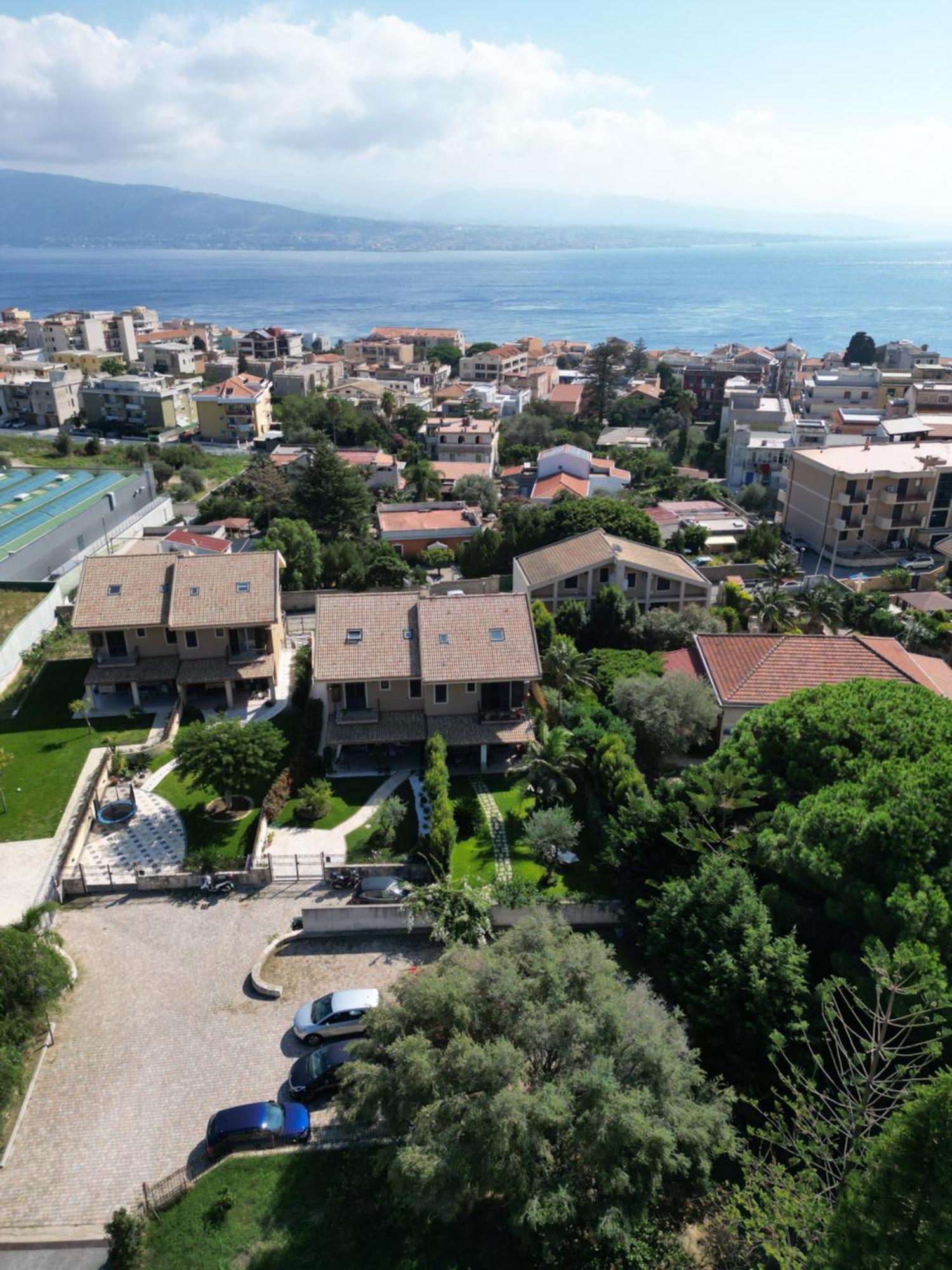 Domus Aurige Bed & Breakfast Messina Dış mekan fotoğraf