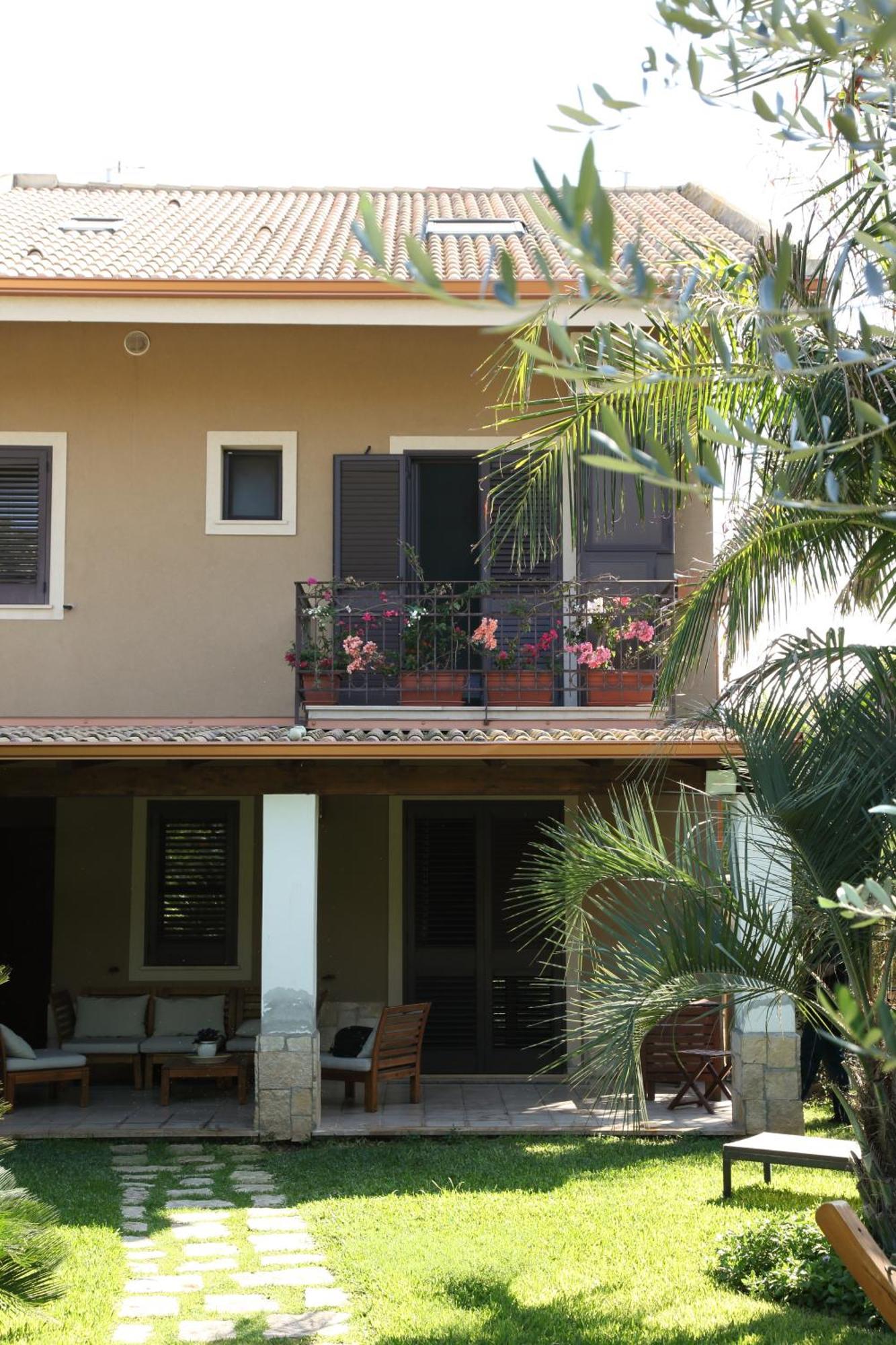 Domus Aurige Bed & Breakfast Messina Dış mekan fotoğraf