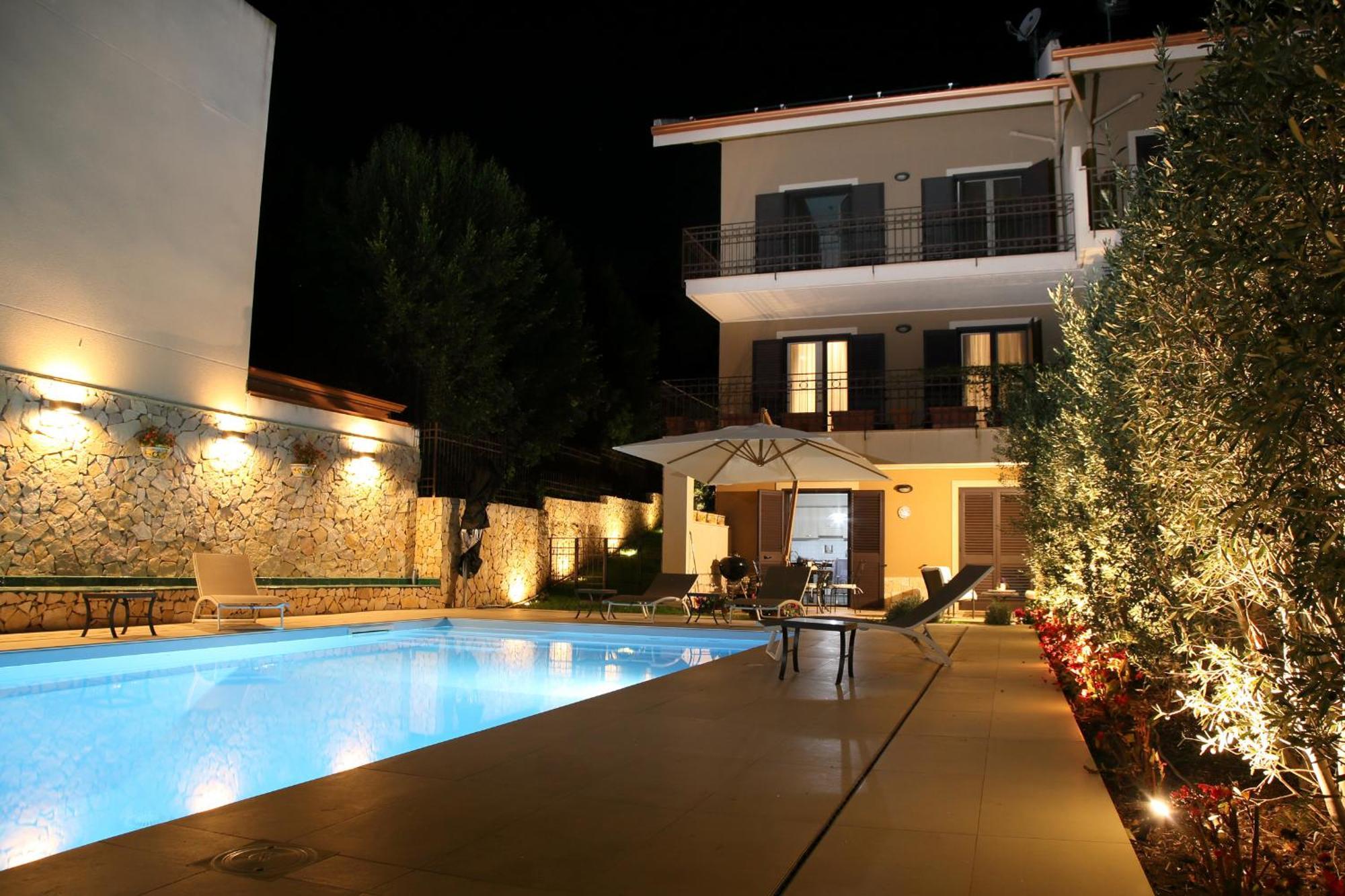 Domus Aurige Bed & Breakfast Messina Dış mekan fotoğraf